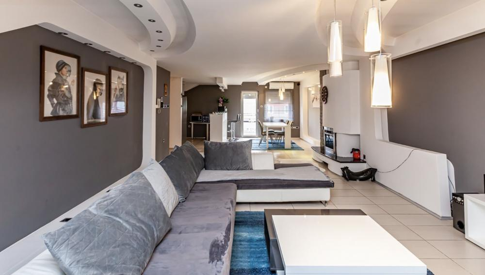 Četvorosoban stan na prodaju, 199m², 209.945€