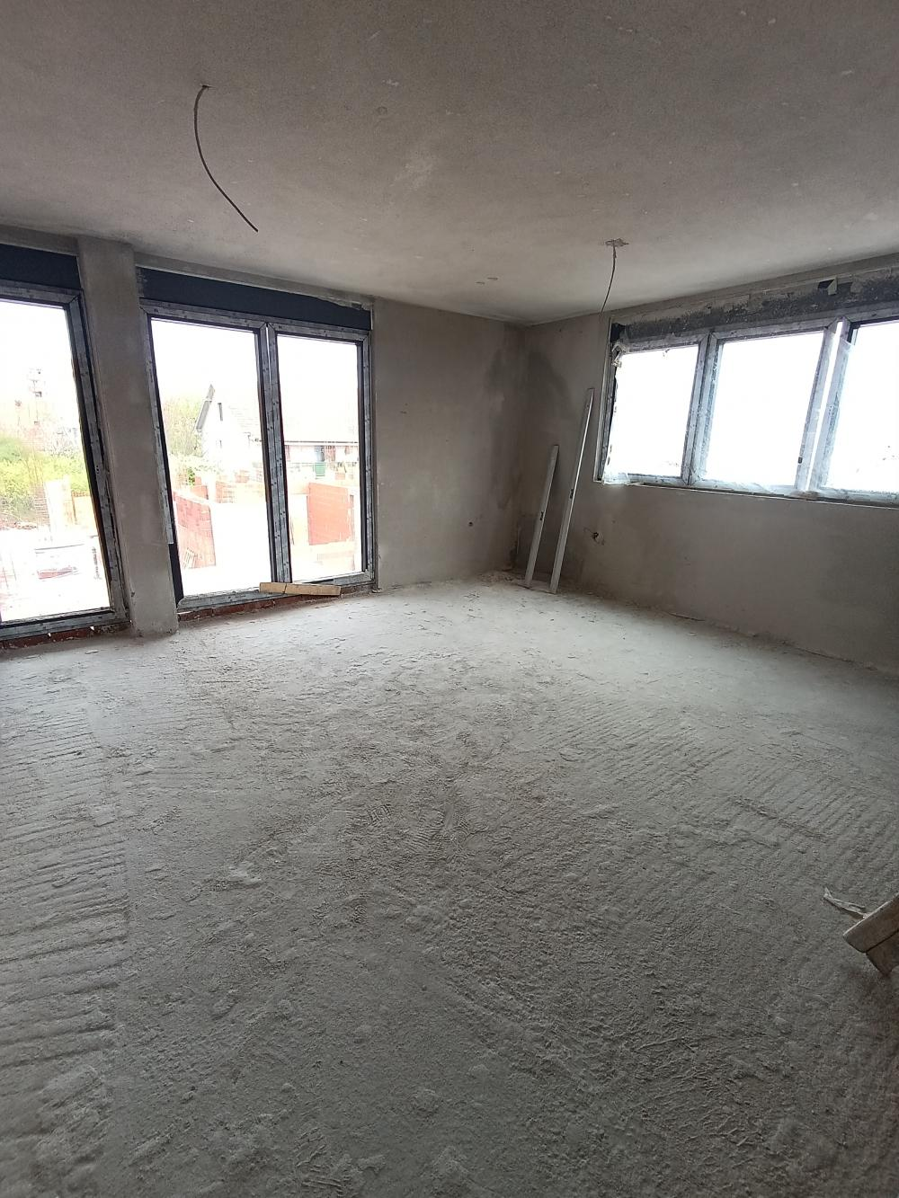 Jednoiposoban stan na prodaju, 48m², 93.600€
