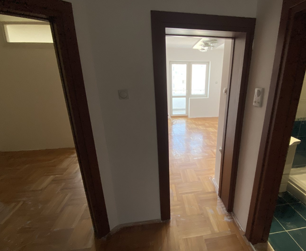 agencija logo - roommateor